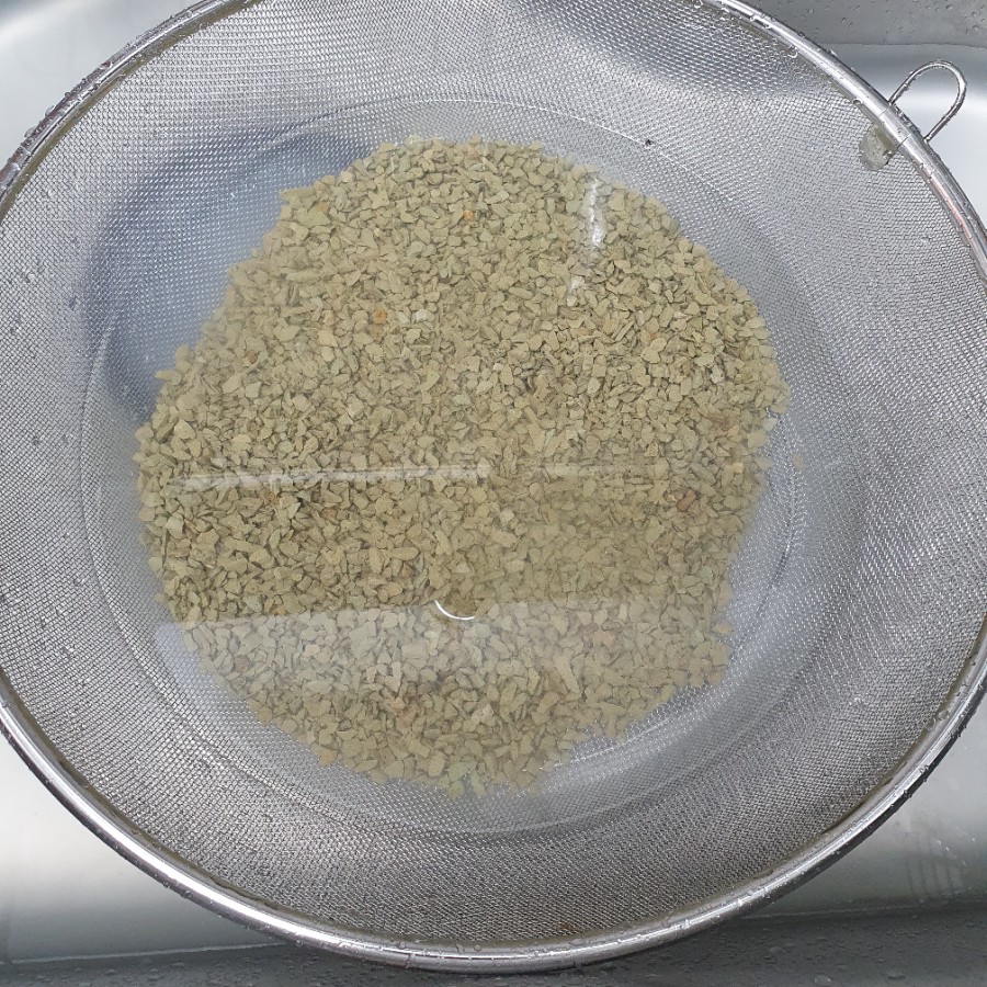 Industrial wastewater treatment facility using zeolite filtration with clear tanks and pipelines, re