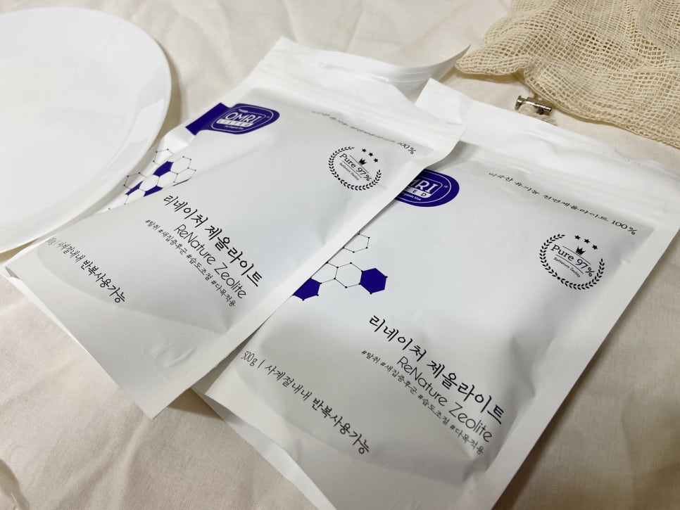 제올라이트 탈취제 한 번으로 하루 깔끔해지다 blog image 1